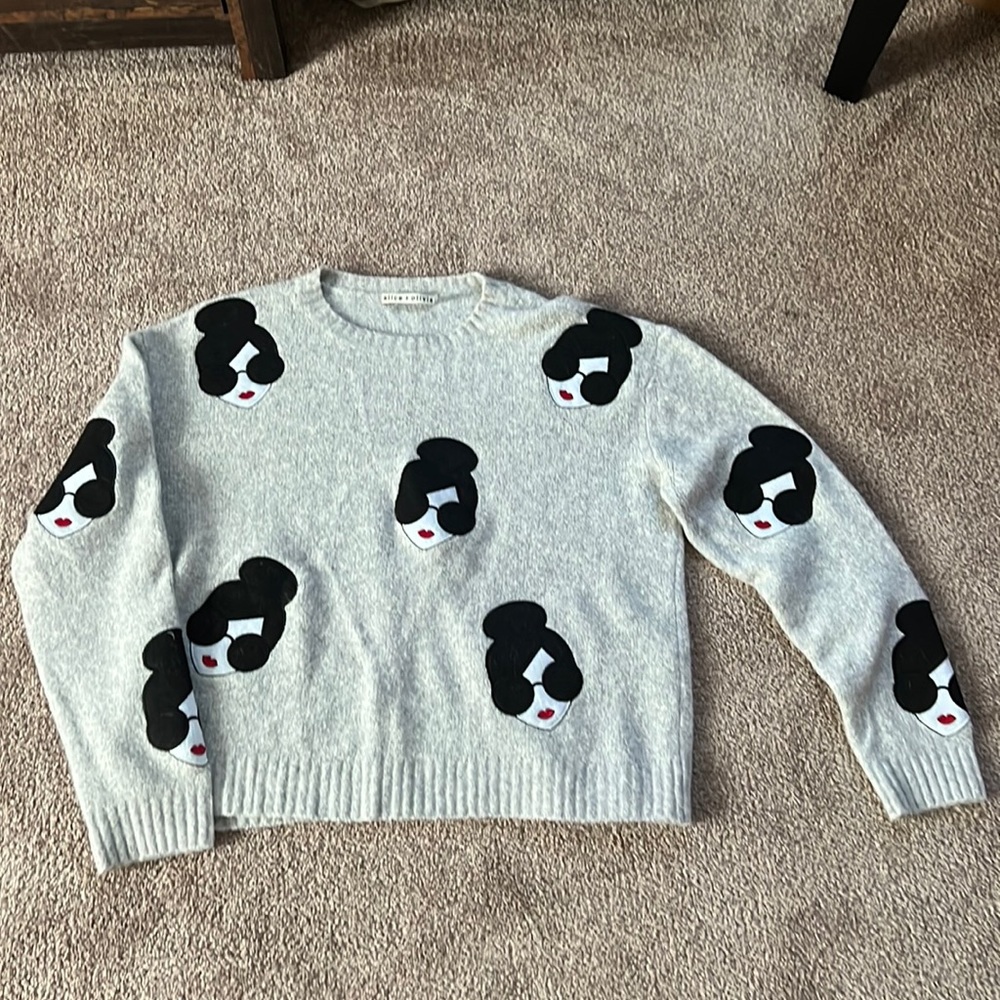 Alice + Olivia Gleeson Stace Face Boxy Sweater
